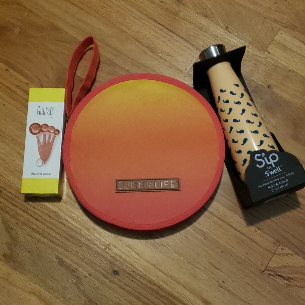 Sip Sunny Life Picnic Set and Gladzy Bundle